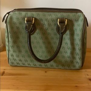 Green Dooney & Bourke Purse 👜